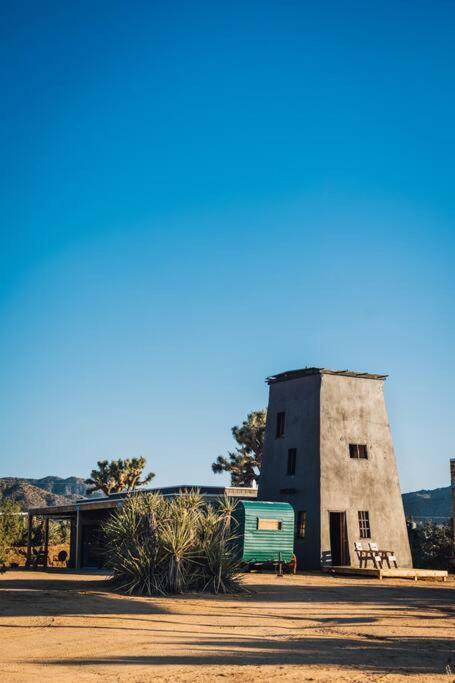 Joshua Tree Hidden Tower * Views - Landmark Yucca Valley Ngoại thất bức ảnh