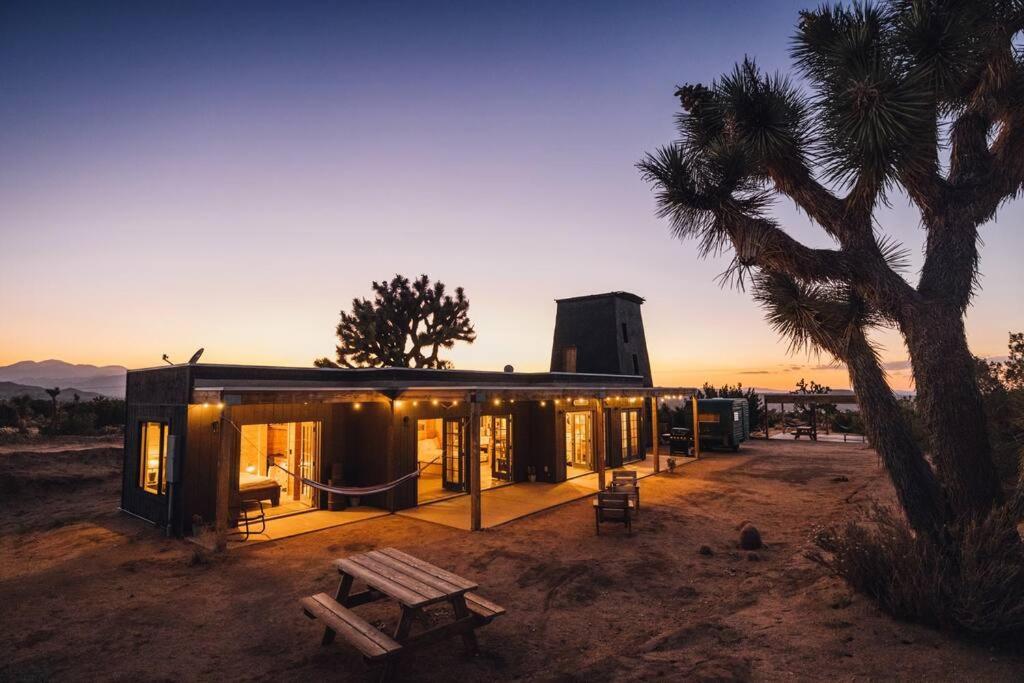 Joshua Tree Hidden Tower * Views - Landmark Yucca Valley Ngoại thất bức ảnh